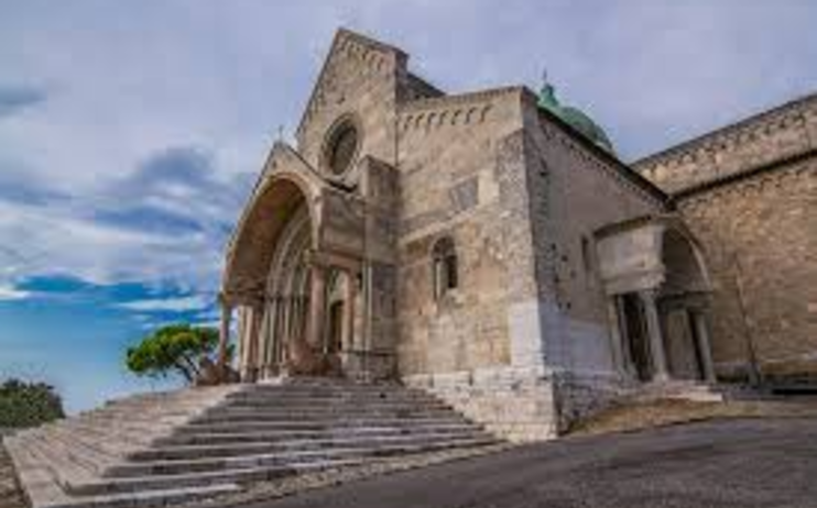 Passeggiata per il centro storico di Ancona