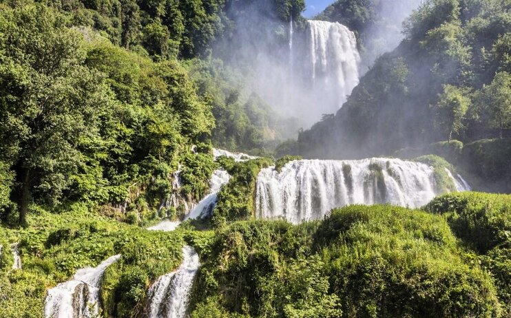 LAGO di PIEDILUCO & CASCATA delle MARMORE